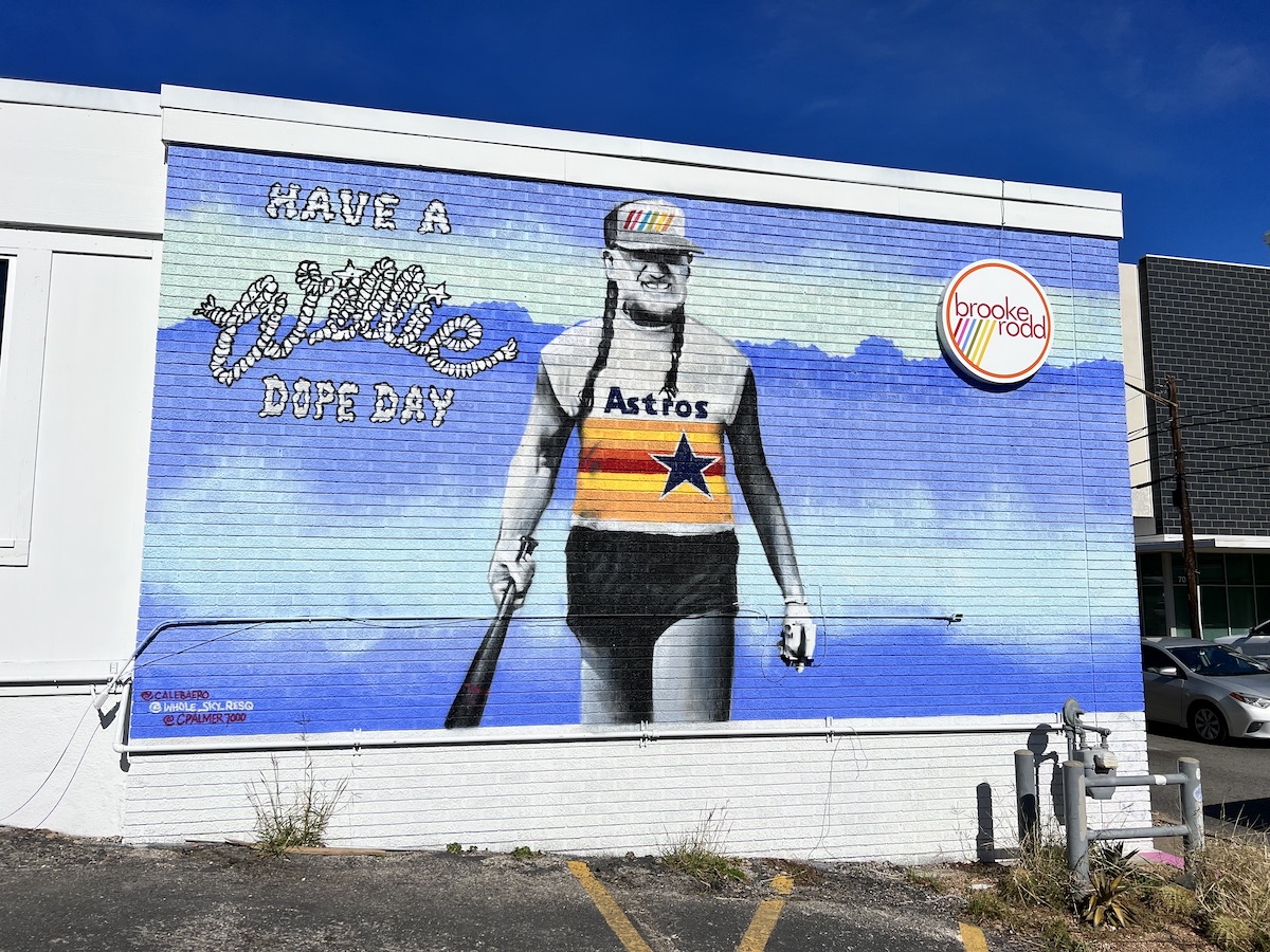 IMG_1931 Willie Nelson Mural